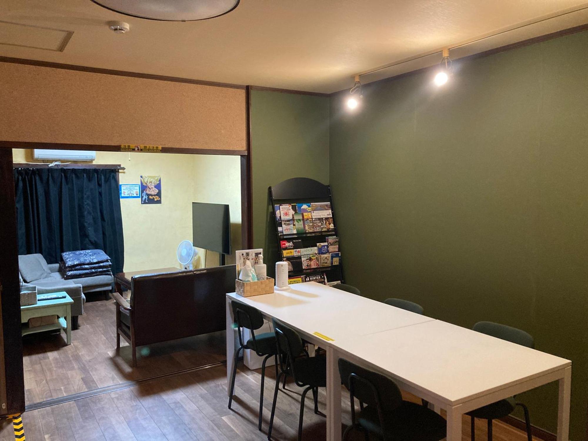 Guest house Blue Door ブルードア